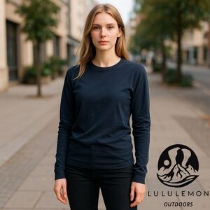 Lululemon Athletica Blue Fitted Long Sleeve Tee